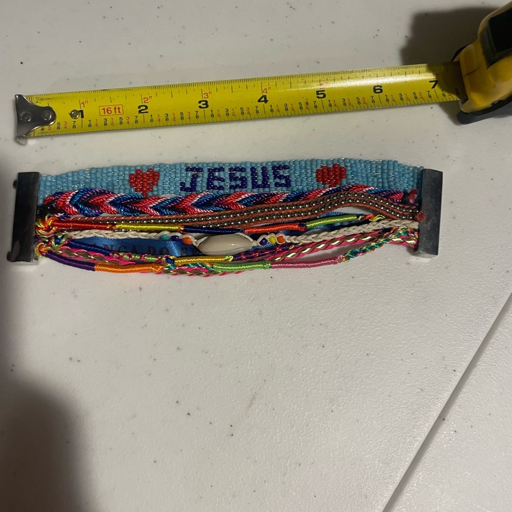 Jesus magnetic beaded bracelet. - Picture 2 of 6